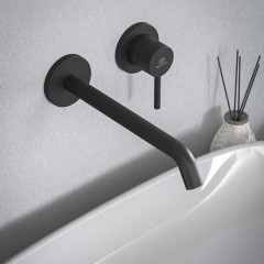 Ideal Standard Ceraline Nuovo Смеситель однорычажный для раковины на 2 отверстия из стены, излив 220 мм, внешняя часть, цвет: черный матовый