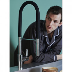 Ideal Standard Gusto Смеситель для кухни высокий с выдвижным изливом,поворотный 360°, чёрный шланг, 2 типа струи - переключение кнопка, цвет: хром