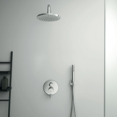 Ideal Standard Ceraline Душевой комплект: встроен. часть смес+наруж. часть с перекл., ручным душем, верх. душ: 200 мм+штанга: 400 мм цвет: хром