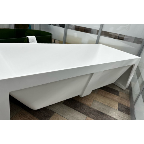 Ванна из искусственного камня ABBER Stein AS9602 белая матовая