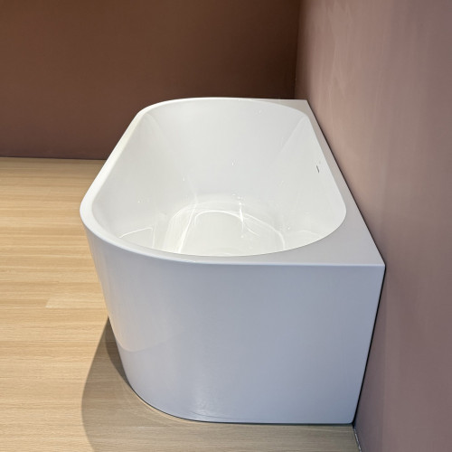 Акриловая ванна ABBER AB9503-1.8 белая