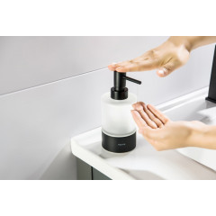 AQ4429MB ЛИРА дозатор настольный, матовый черный