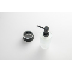 AQ4429MB ЛИРА дозатор настольный, матовый черный