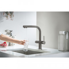 AQ1385BGM ЕВРОПА смеситель для кухни с подключением к фильтру питьевой воды, оружейная сталь (шлиф. черный хром)