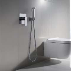 AQ1419CR ЛИРА набор с гигиеническим душем (смеситель + гигиеническая лейка + шланг + шланговое подсоединение с держателем)