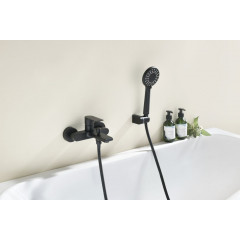 AQ1449MB ЛИРА смеситель для ванны с душевым набором 3jet, матовый черный