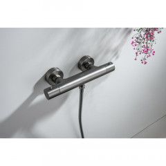 AQ1363BGM ЕВРОПА термостатический смеситель для душа, оружейная сталь (шлиф. черный хром)