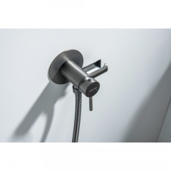 AQ1021BGM ЕВРОПА комплект для гигиенического душа встроенный (смеситель + гигиеническая лейка + шланг), оружейная сталь (шлиф. черный хром)