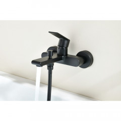 AQ1440MB ЛИРА смеситель для ванны, матовый черный