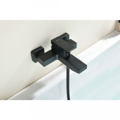 AQ1640MB ЛИБРА смеситель для ванны, матовый черный