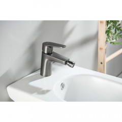 AQ1118BGM БЕТТА смеситель для биде, оружейная сталь (шлиф. черный хром)