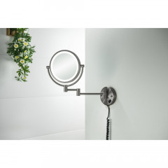 AQ4915BGM зеркало косметическое настенное с подсветкой 5х, оружейная сталь (шлиф. черный хром)