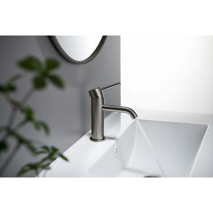 AQ1310BGM ЕВРОПА смеситель для раковины 89, без донного клапана, оружейная сталь (шлиф. черный хром)