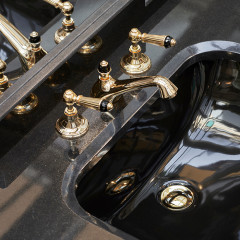 Devon&Devon Metropolitan Тумба под раковину DEEP BLACK 88,5см, планками светл золото, столешница GRANITO NERO ASSOLUTO, раковина SWINDON черная