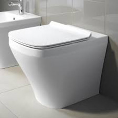 Duravit DuraStyle Унитаз напольный пристенный 370х570 мм, с креплением,слив в стену. цвет белый