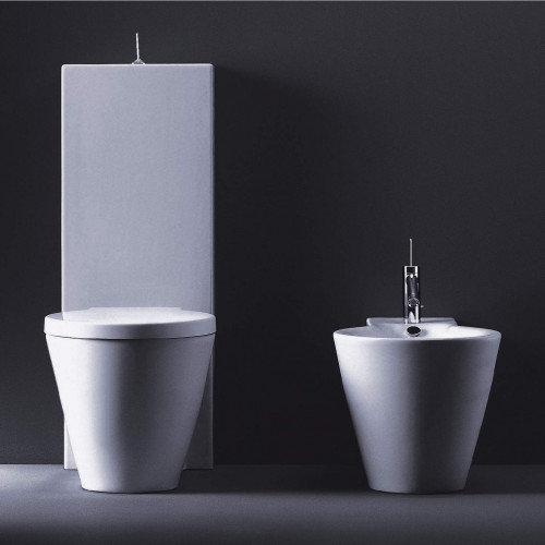 Duravit Унитаз моноблок 640х415 мм, с креплениями , слив универсальный, цвет белый