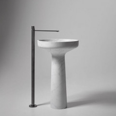 Antonio Lupi Indigo Смеситель для раковины, напольный, на 1 отв., излив: 335мм (внешняя часть), цвет: графит