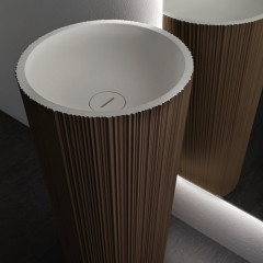 ANTONIO LUPI PLISSE Раковина напольная Ø470х850 мм, слив в пол, с сифоном, дон клап и гибк шланг, Flumood, отделка снаружи Corten powder, внутри белый