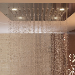 BOSSINI DREAM/2 Верхний душ 570 x 470 mm, с 4 LED RGB, 2 режима (дождь, каскад), блок питания/управления, Cromoterapia, гибкая подводка , цвет: хром