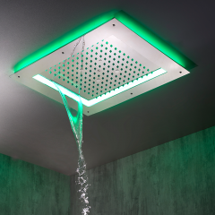 Bossini Frame Multifunctions Верхний душ 600x500мм 3 режима (тропический душ, каскад, туман), с функцией хромотерапии по всему периметр цвет: хром