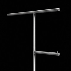 ANTONIO LUPI BIVIO Стойка напольная с полотенцедержателем и держателем туалетной бумаги, база из мрамора Carrara satinato, структура Satin steel