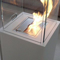 ANTONIO LUPI BABELE Камин 400х400х910мм, на биоэтаноле, корпус из стали, с дверцей, противоп стеклами и горелкой из нерж стали LAFLACA, отделк Ruggine