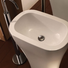 KERASAN Aquatech раковина отдельностоящая 60см, с креплением и сифоном, цвет белый (с мая 2022 срок поставки увеличен до 120 раб дней!!)