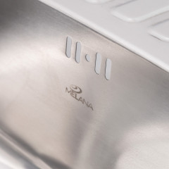 Мойка 6049 U MELANA 0,8/180 ИУ врезная овальная без сифона (215 ti *10)