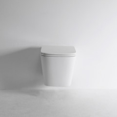 TECEspring S Комплект: Унитаз подвесной Regular, безободковая чаша со смывом Tornado flush, сиденье Slim с микролифтом и быстрым снятием, белый глянец